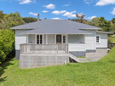 32 Russell Road_2