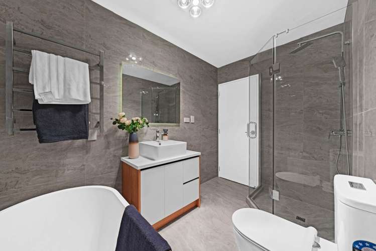 6 Gemstone Park Road Rosehill_14
