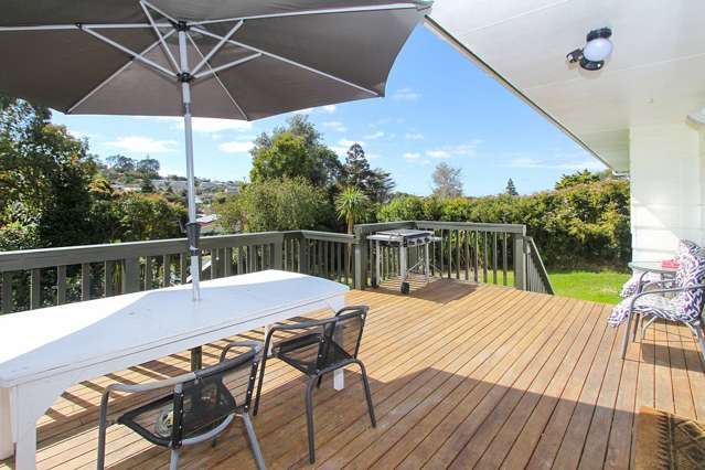 62 Gledstane Road Stanmore Bay_1