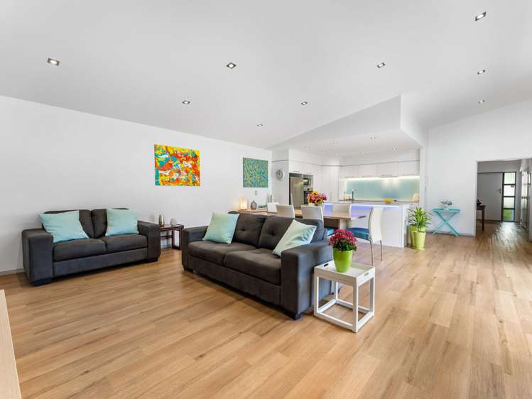 8 CANMORE STREET Pokeno_6