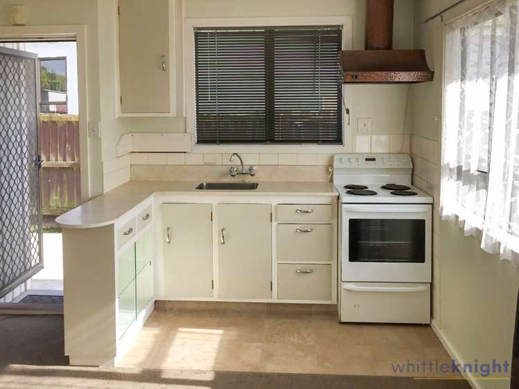 1/402 Ferry Road Woolston_1