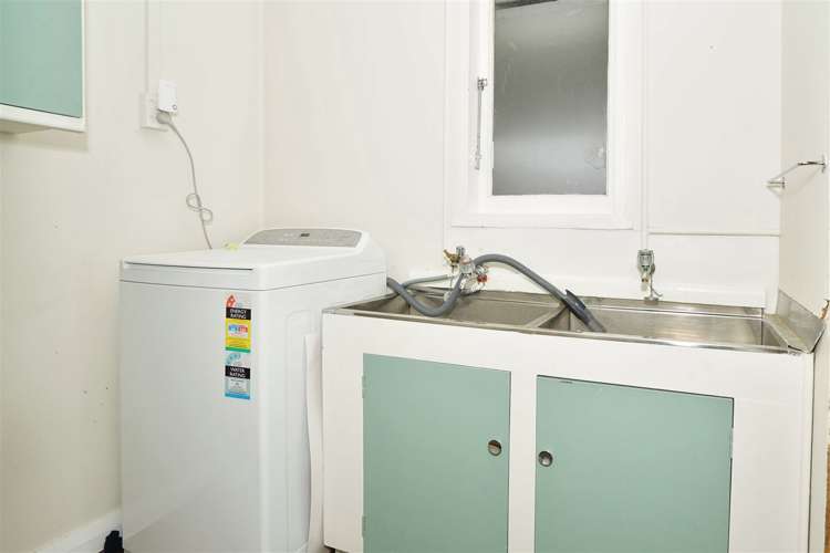 1 Hall Lane Frankton_11