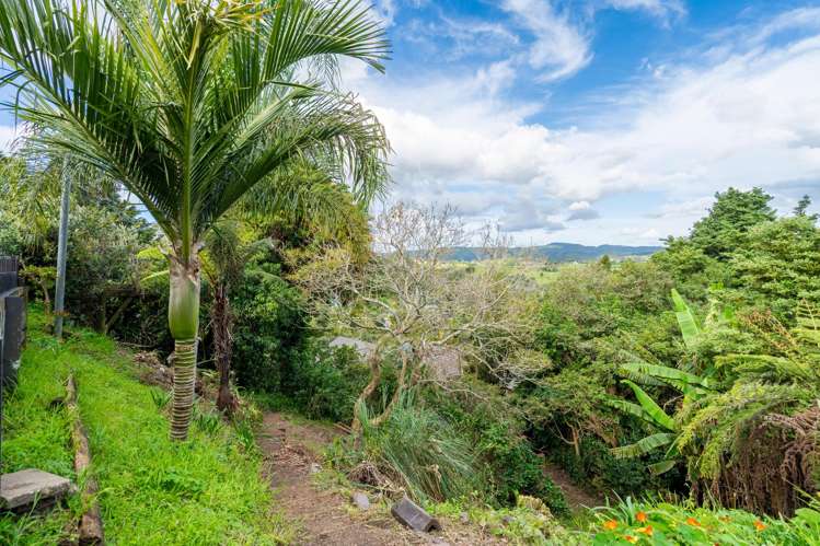 50 Kohe Street Parahaki_12