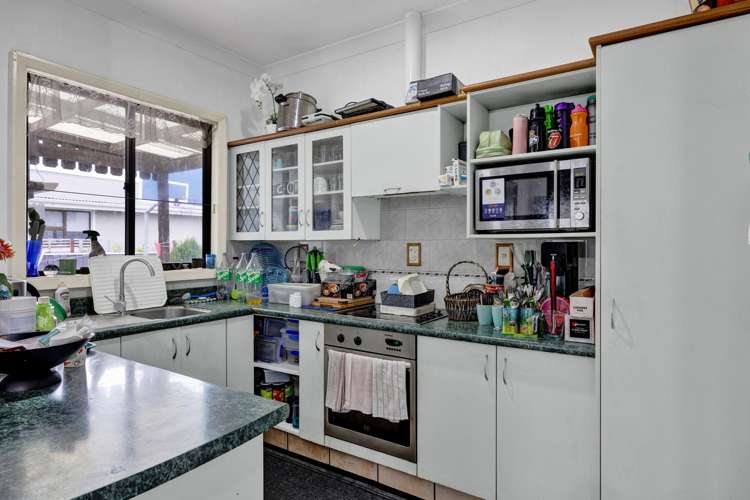 73 Camberwell Road Hawera_3