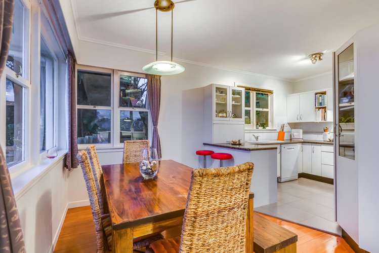 66 Tiroroa Avenue Te Atatu South_10