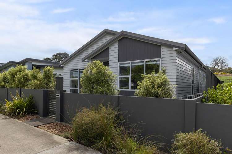 44 Karearea Avenue Porirua_19