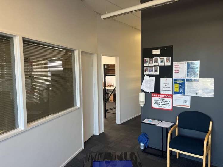 405 Eastbourne Street West Hastings Central_2