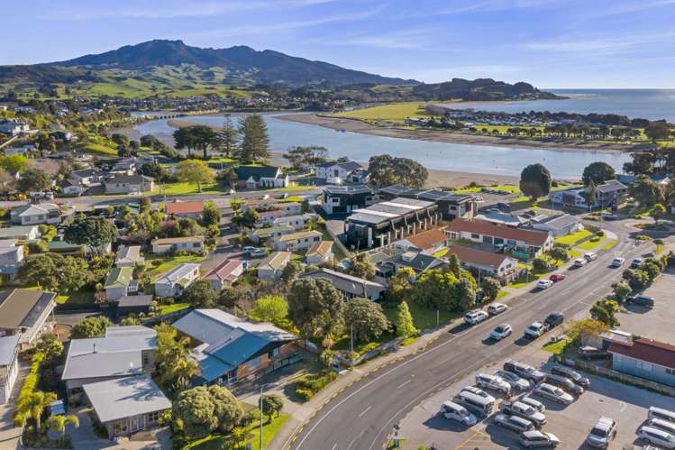 10 Bankart Street Raglan_19