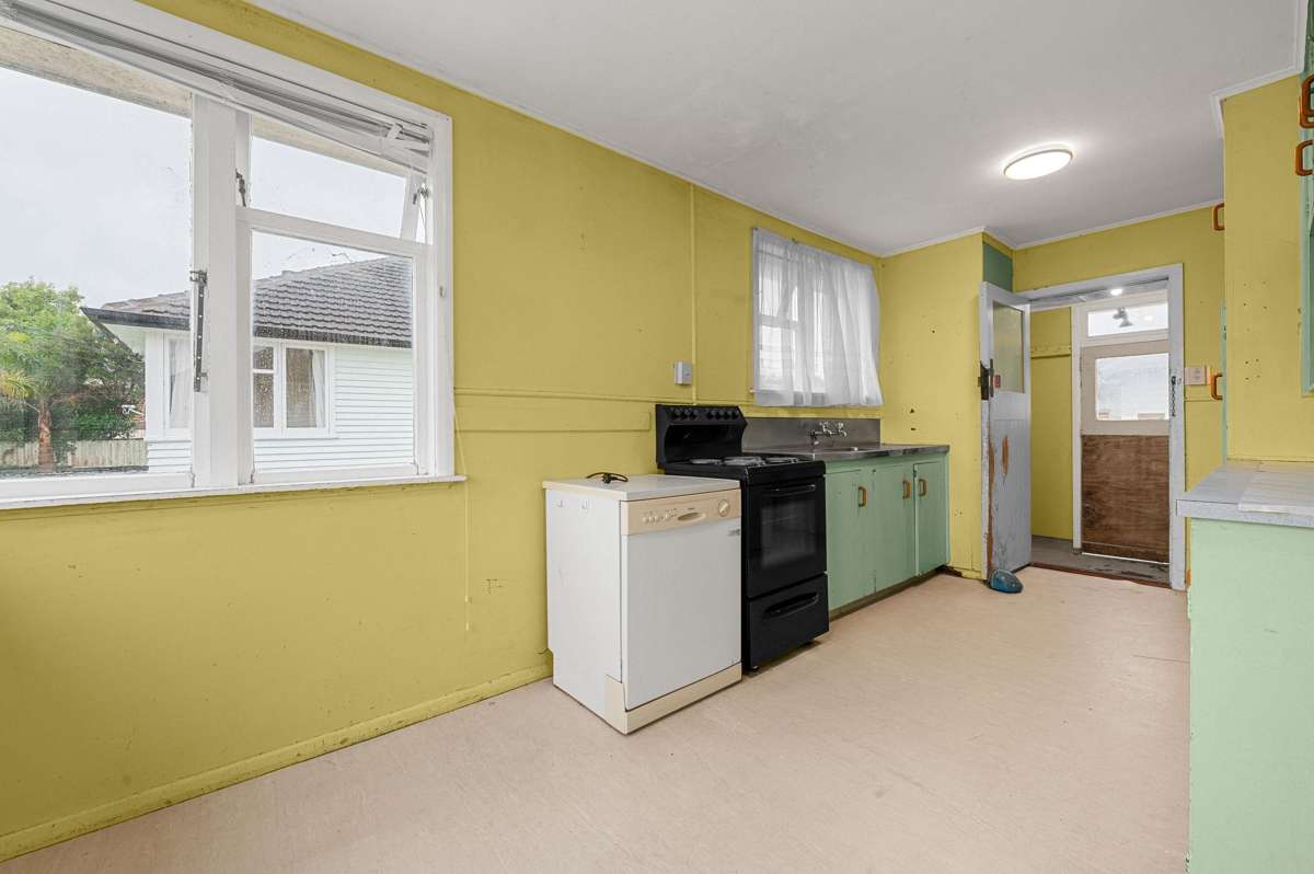 46 Pollen Crescent_1