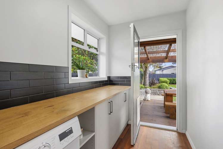 25 Teesdale Street Burnside_11