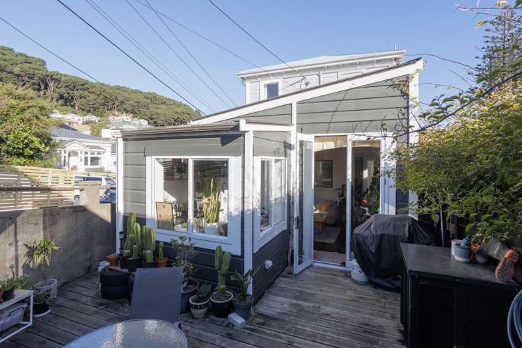 19 Armour Avenue Mount Victoria_6