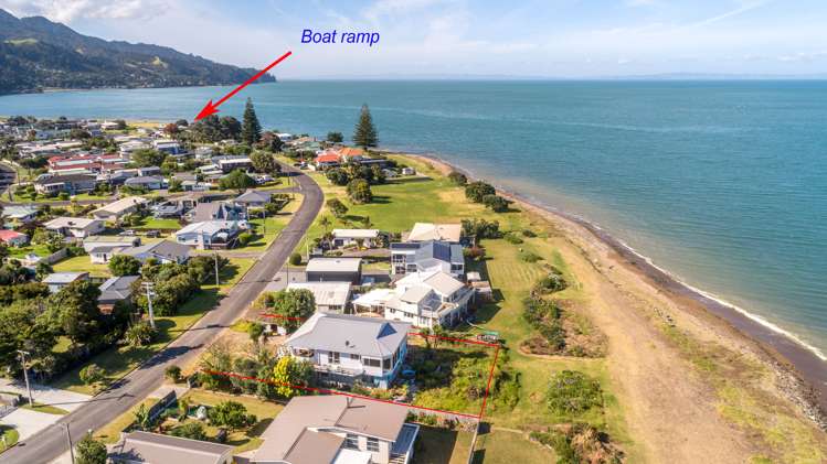29 Seaview Avenue Te Puru_0