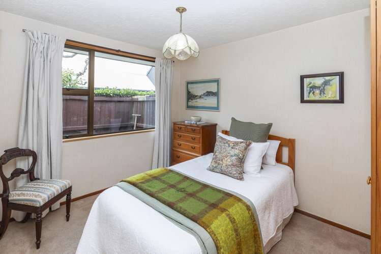 2/10 Broadfell Avenue Avonhead_13