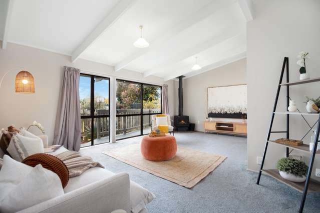 20 Milton Grove Owhata_2