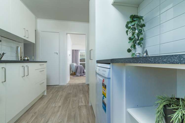 2/19 Fergusson Street Stoke_3