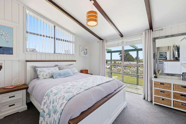 6 Vela Place Clarks Beach_24