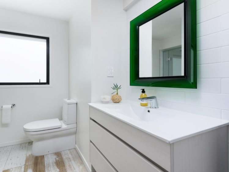 122 Marine Parade Mount Maunganui_13