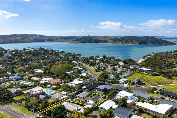 21C Lorenzen Bay Road Raglan_27