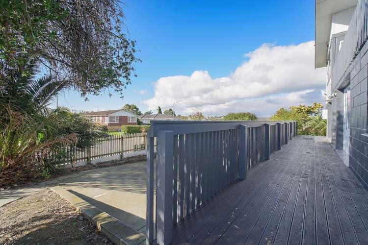 15 Larne Avenue Pakuranga Heights_10