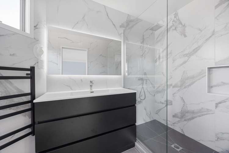 10 Lupetti Rise West Harbour_15