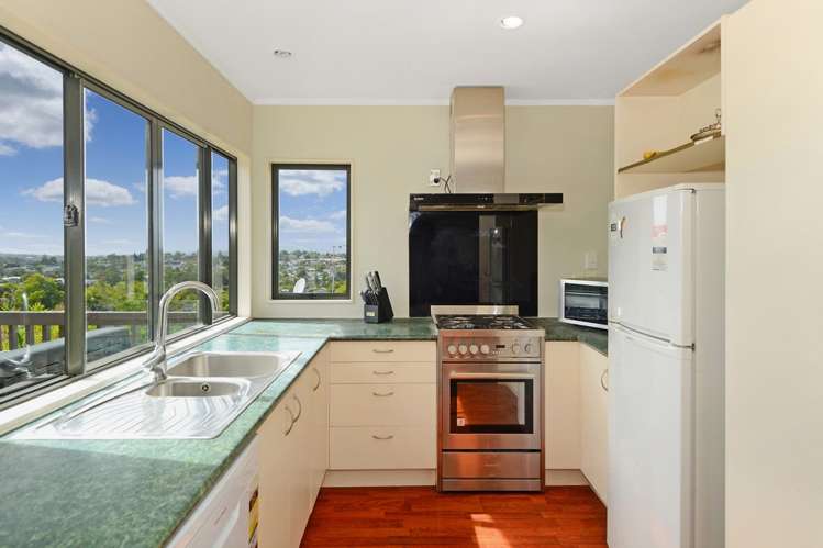 2/80 Manuka Road Glenfield_5