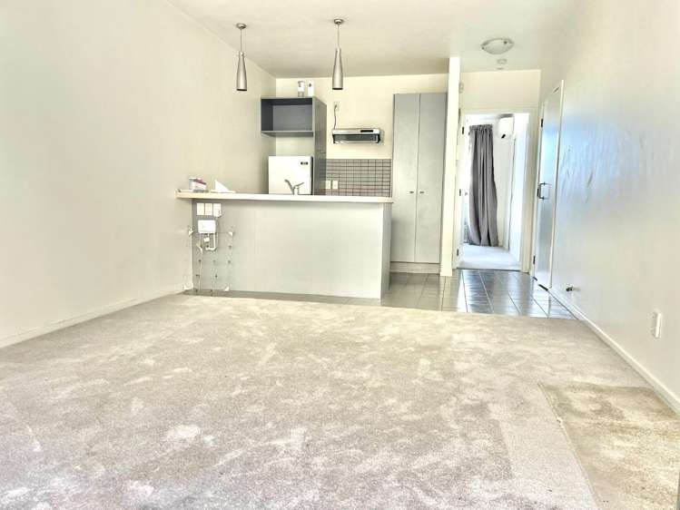 33B New North Road_0