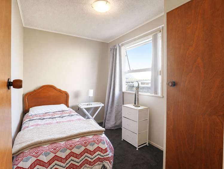 5C Grey Street Glenholme_9