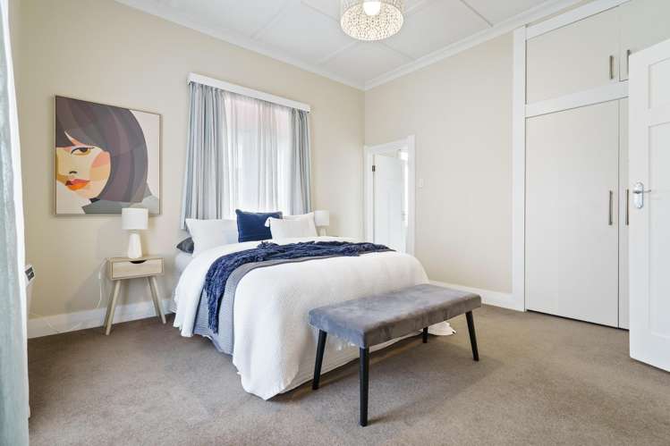 3 Bernard Street Avenues_11