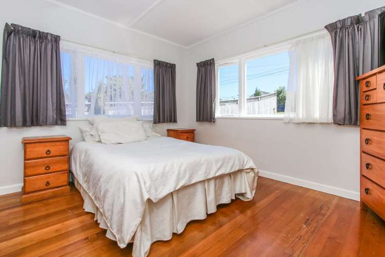 6 Parker Avenue New Lynn_12
