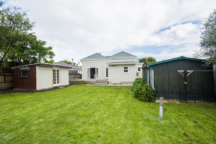 12 Iranui Road Inner Kaiti_12