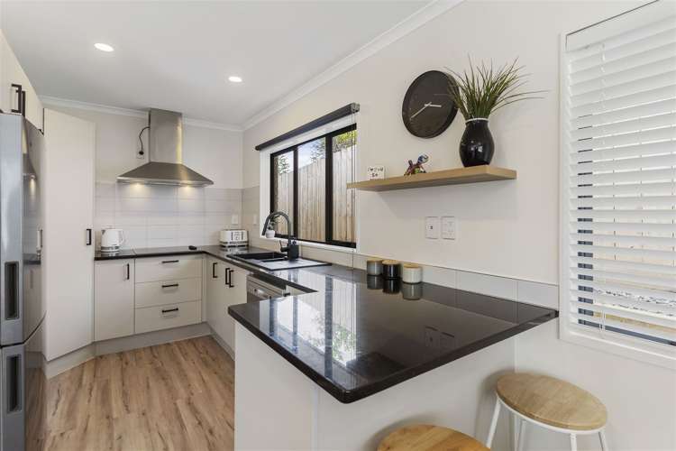 10a De Thiery Place Pakuranga Heights_10