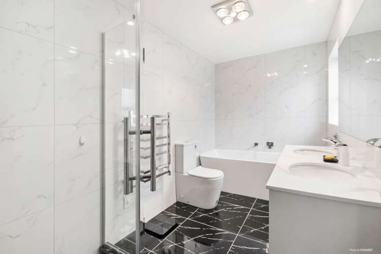 56 Eighth View Avenue Beachlands_12