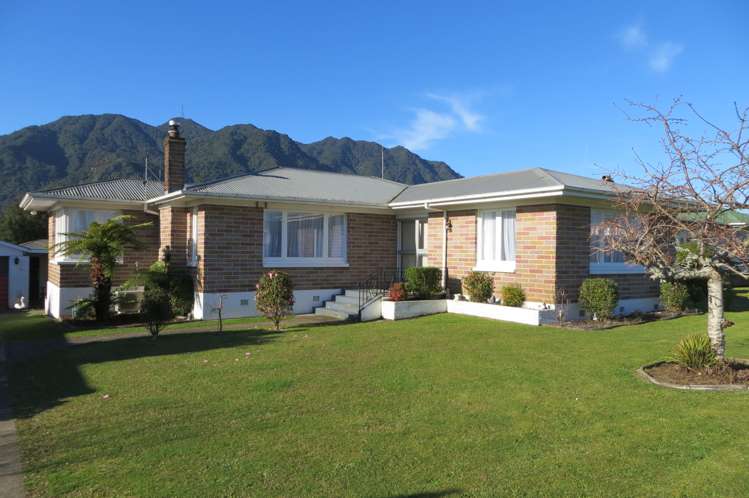 9 Churchill Avenue Te Aroha_1