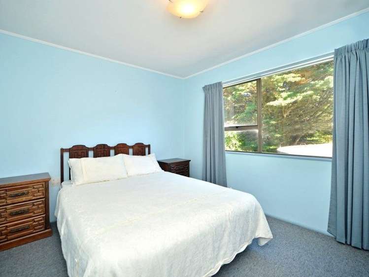 54 Pinedale Crescent Riversdale Beach_10