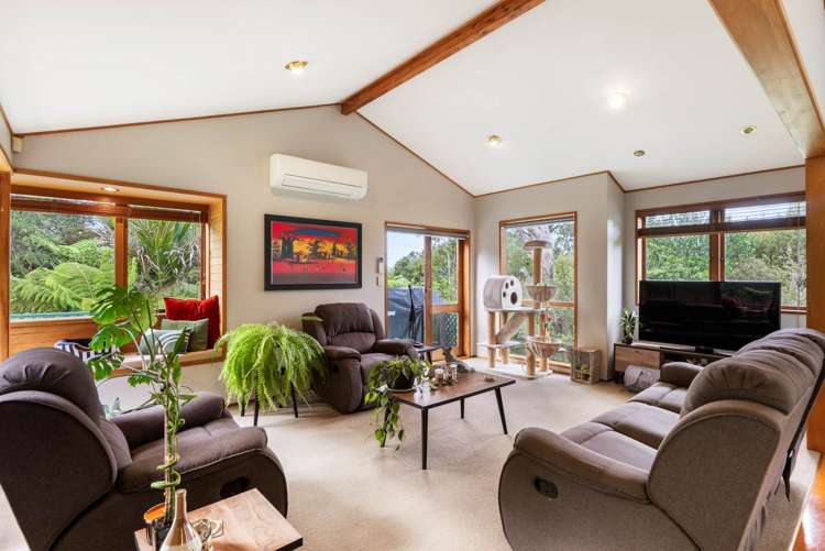 305 Hill Road The Gardens_10