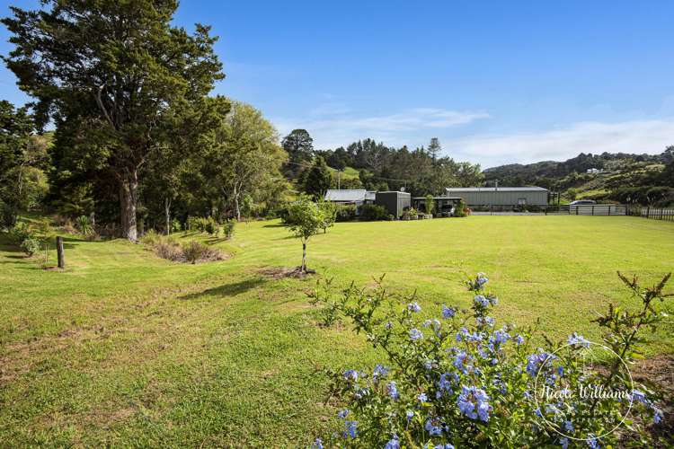 3212 Paparoa Oakleigh Road Paparoa_16