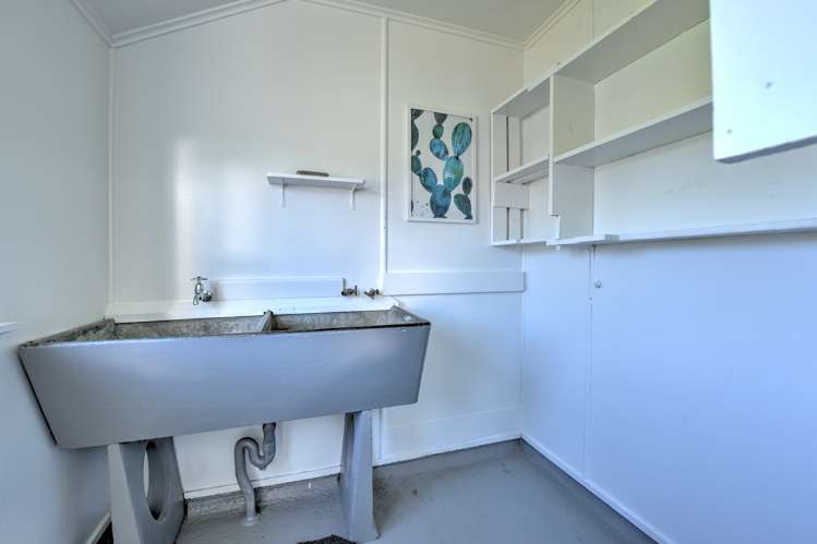 6 Gordon Terrace Gore Surrounds_7