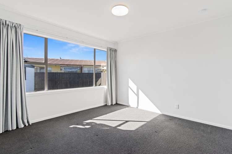 6 Oakfield Crescent Pukete_9