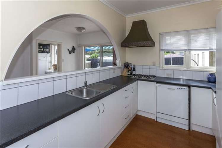 23 Towers Street Paeroa_13