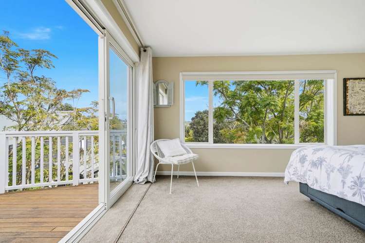 2/12 Philson Terrace Browns Bay_10