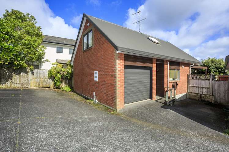 12/37 Fields Parade Oteha_18