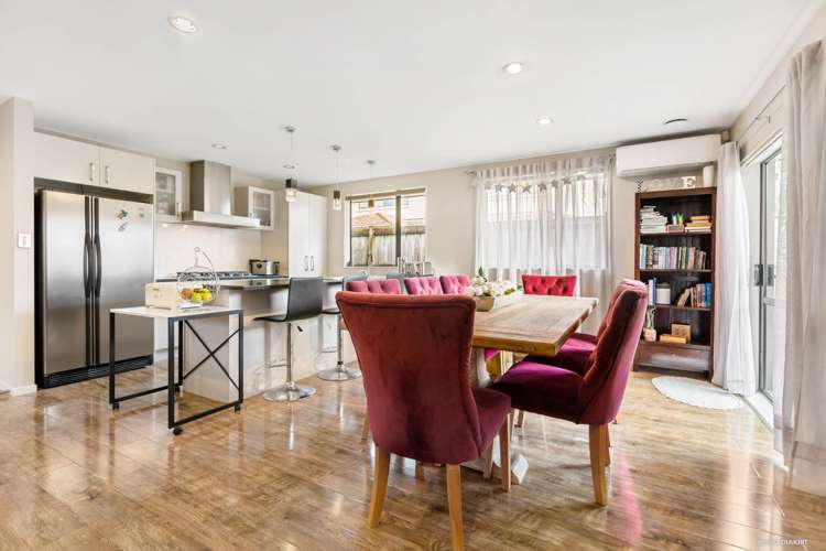 12 Manning Rise Flat Bush_3