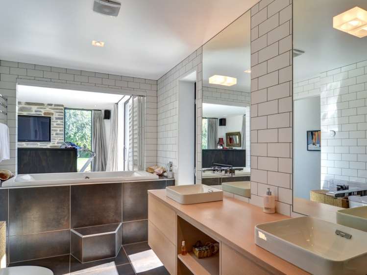 886 Lake Hayes - Arrow Junction Highway Dalefield/Wakatipu Basin_17