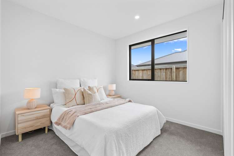 13 Samantha Lawry Road Wigram_10