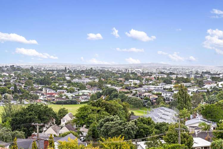 208/20A Pukerangi Crescent Ellerslie_9