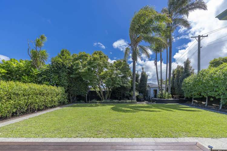 141 Taylors Road Mount Albert_10