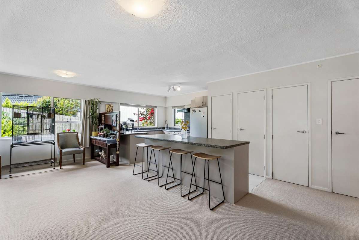 4/8 Yattendon Road_4