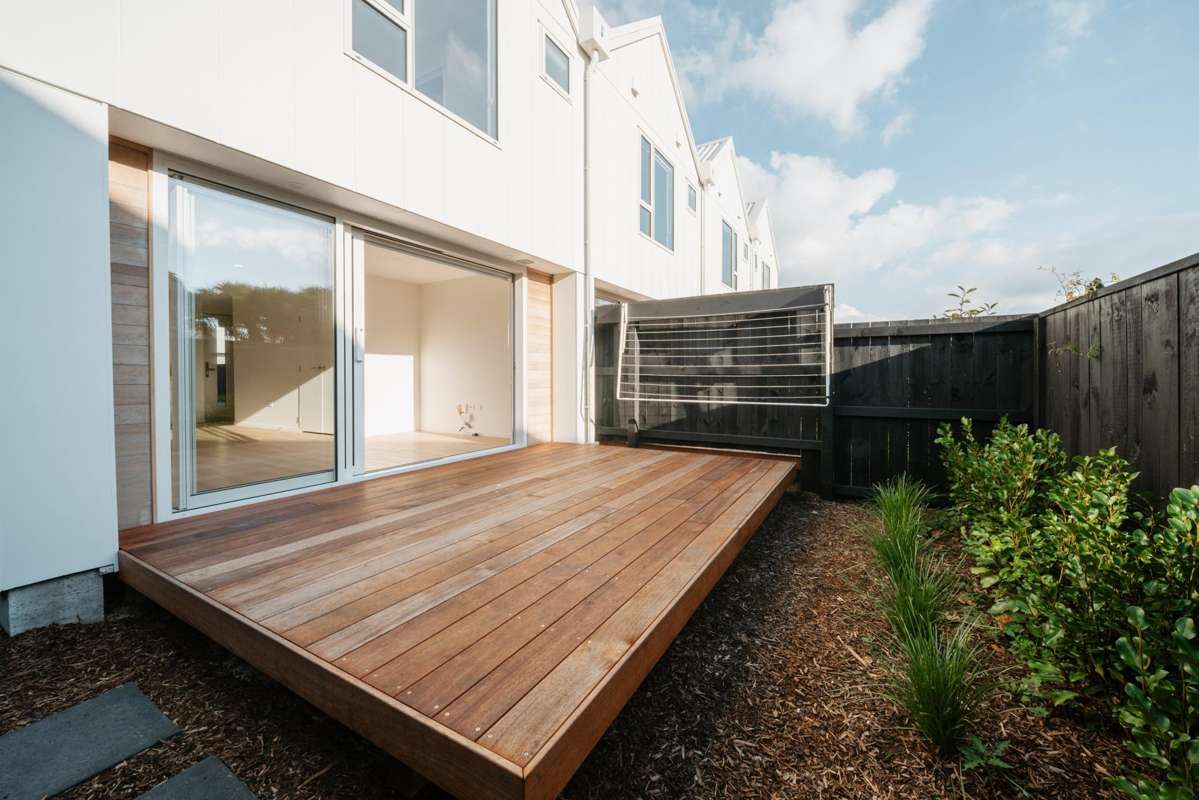 135 Grace Road_3