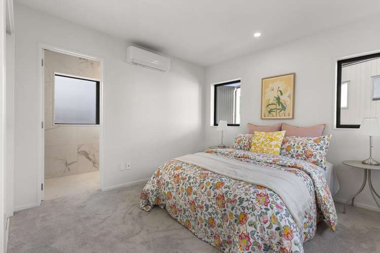 33B Renata Crescent Te Atatu Peninsula_11