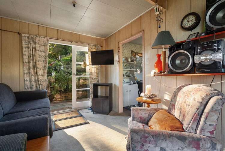 642 Thames Coast Road Waiomu_13